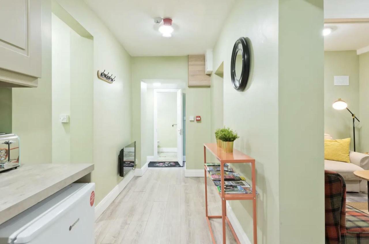1 Self-catered * Dublin