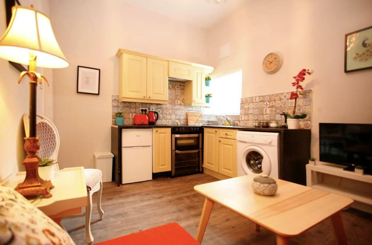 1 Self-catered * Dublin